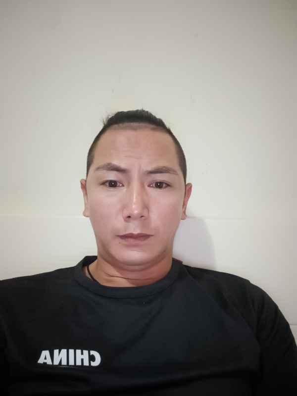 无不良嗜好的第一张照片--驻马店相亲服务中心