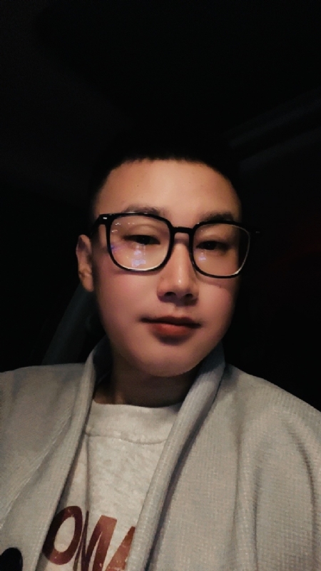 FIyFIy的第一张照片--驻马店相亲服务中心