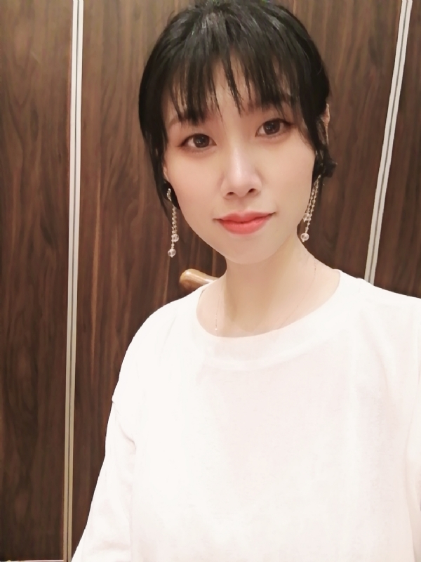 于小倩的第一张照片--驻马店相亲服务中心