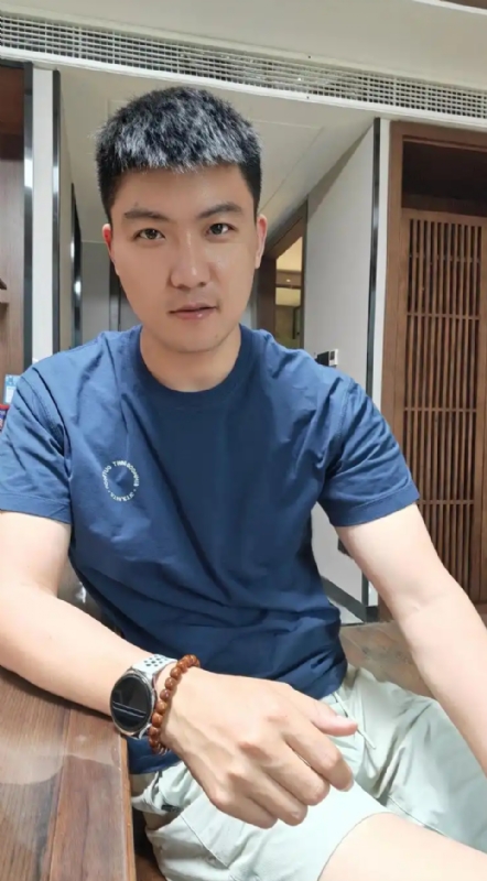 大鹏展翅的第三张照片--驻马店相亲服务中心