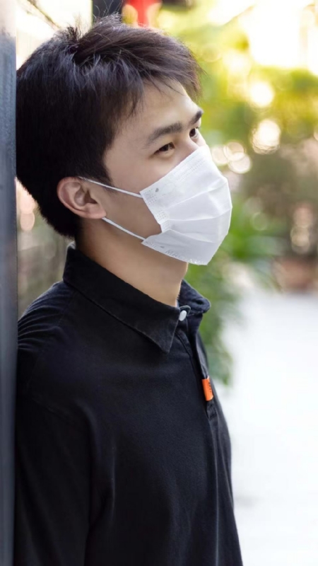 康庆浩的第一张照片--驻马店相亲服务中心