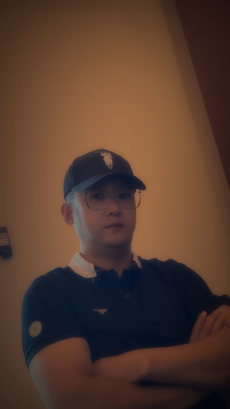 Mr王的第二张照片--驻马店相亲服务中心