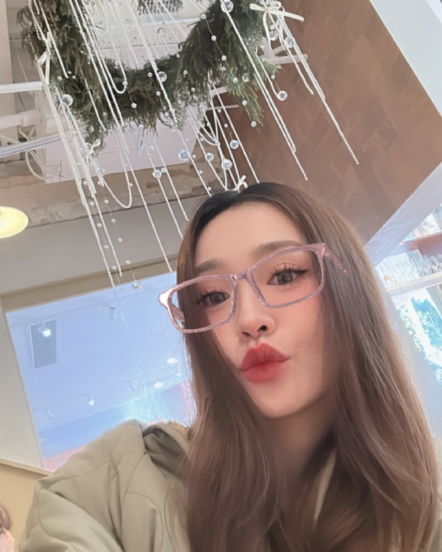 Claire的第二张照片--驻马店相亲服务中心