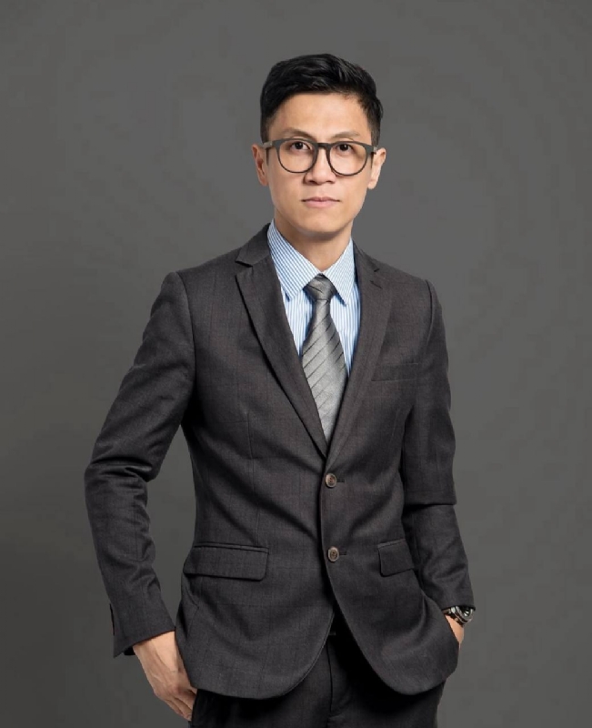 千帆过尽的第一张照片--驻马店相亲服务中心