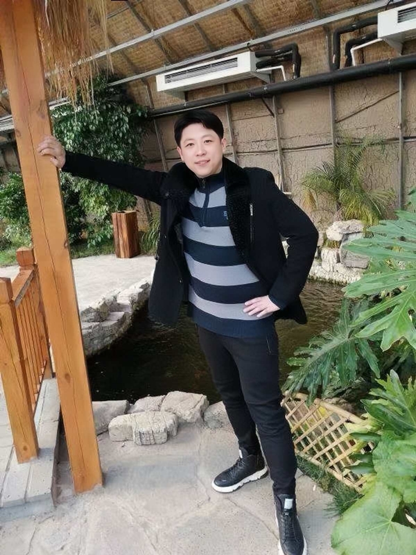 语堂的第一张照片--驻马店相亲服务中心