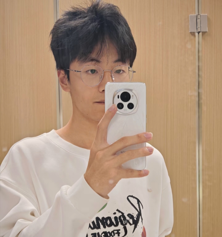 张浩博的第四张照片--驻马店相亲服务中心