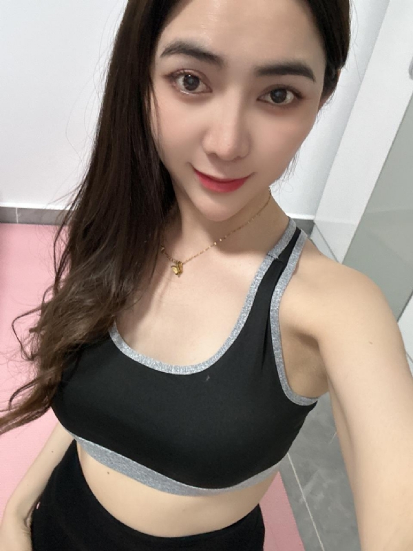 冰冰的第一张照片--驻马店相亲服务中心