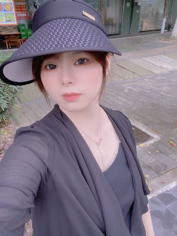 敏宝的第三张照片--驻马店相亲服务中心