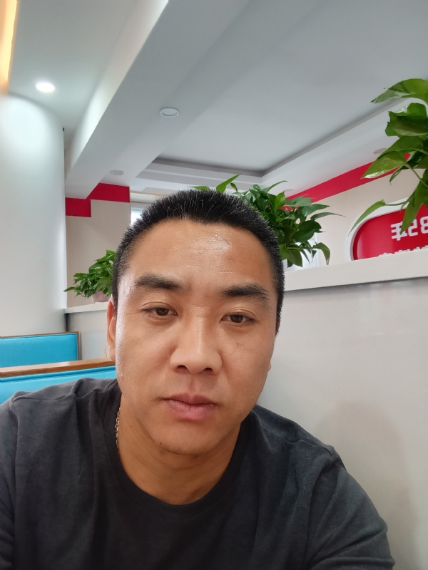 太阳的第三张照片--驻马店相亲服务中心