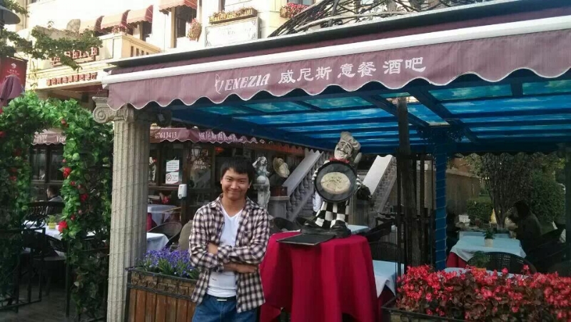 失忆的鱼的第一张照片--驻马店相亲服务中心