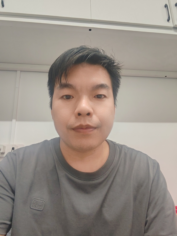 老张的第二张照片--驻马店相亲服务中心