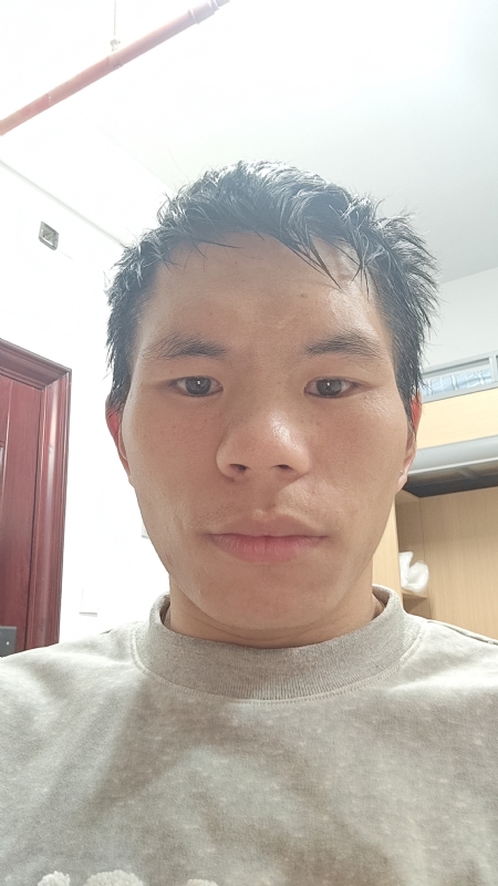 阳光的第二张照片--驻马店相亲服务中心