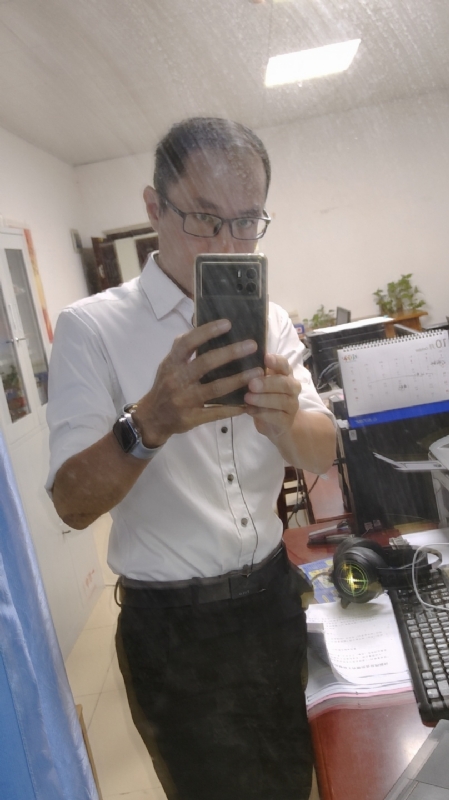 老蔡先生的第一张照片--驻马店相亲服务中心