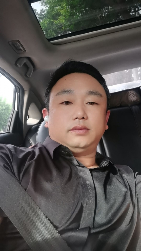 老烽的第一张照片--驻马店相亲服务中心