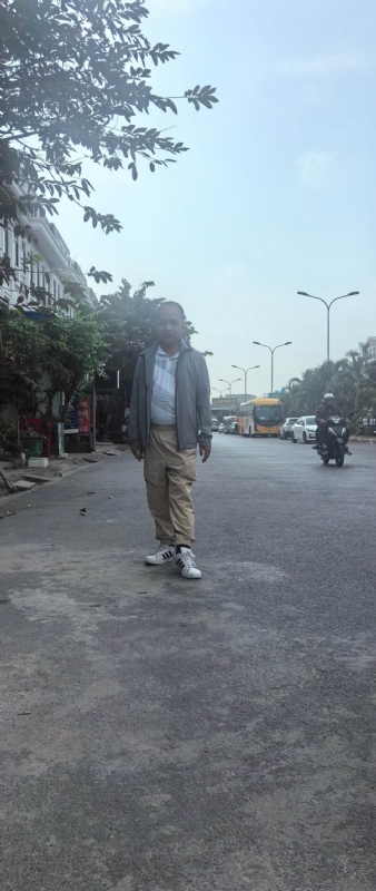 孤鹰的第一张照片--驻马店相亲服务中心