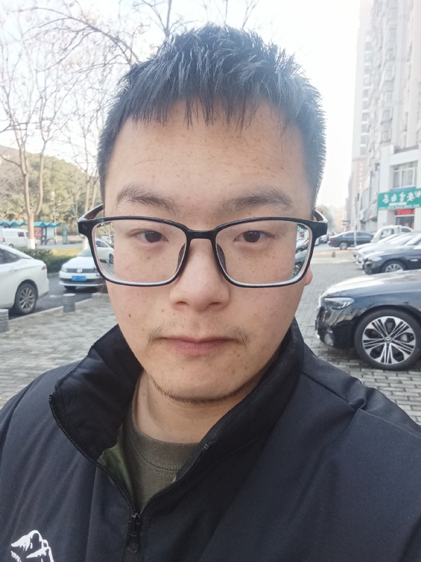 陶诚的第一张照片--驻马店相亲服务中心