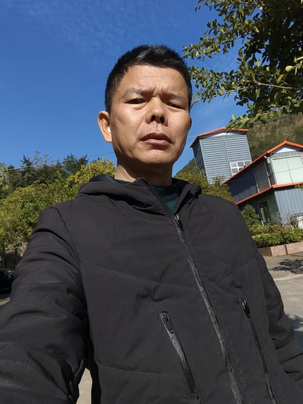 子午卯酉的第一张照片--驻马店相亲服务中心