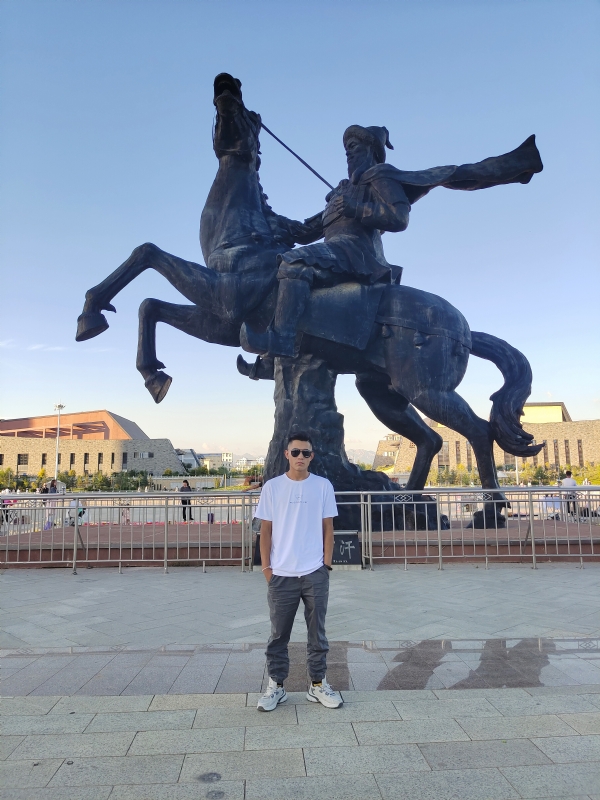 小白的第一张照片--驻马店相亲服务中心