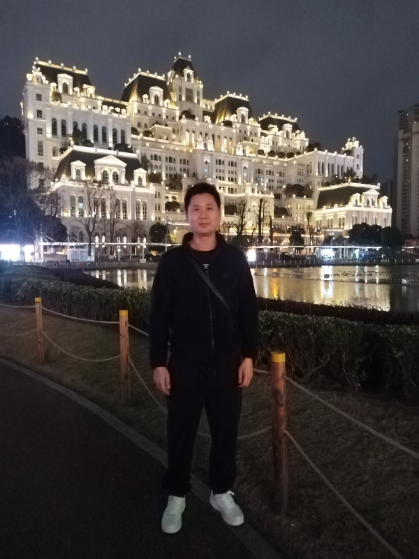 另一半的她的第三张照片--驻马店相亲服务中心