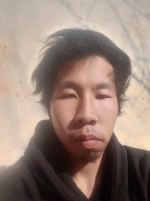 胡明的第一张照片--驻马店相亲服务中心