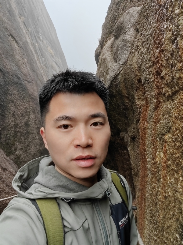 讲不出再见的第四张照片--驻马店相亲服务中心