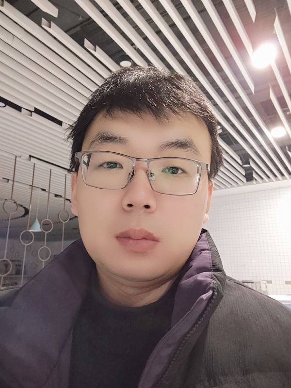 小辉的第二张照片--驻马店相亲服务中心