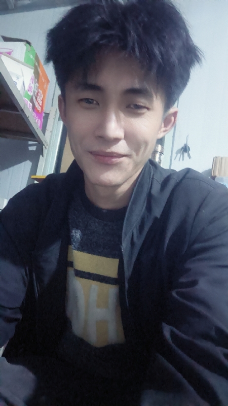 Kk的第一张照片--驻马店相亲服务中心