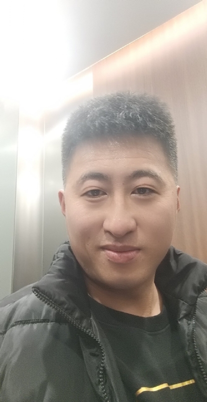 空城丶旧梦的第一张照片--驻马店相亲服务中心