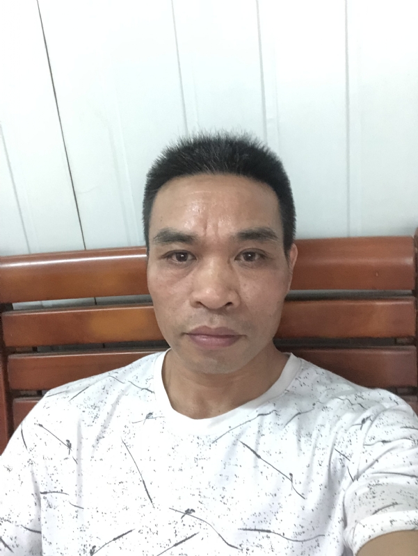 福哥的第一张照片--驻马店相亲服务中心