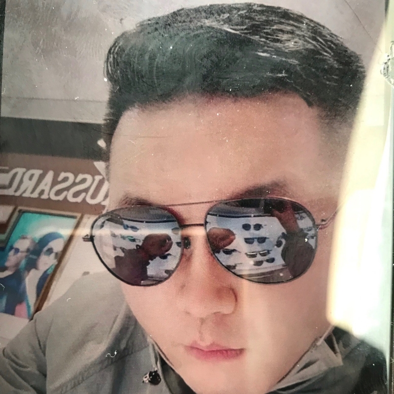 至尊宝的第一张照片--驻马店相亲服务中心