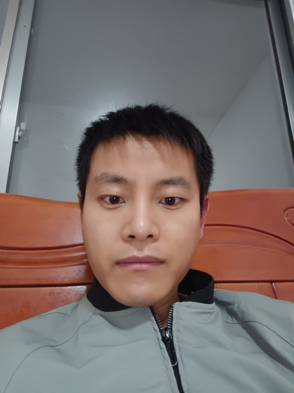 小朱的第一张照片--驻马店相亲服务中心